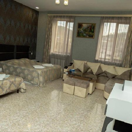 Noyemburg Hotel Noyemberyan Екстериор снимка